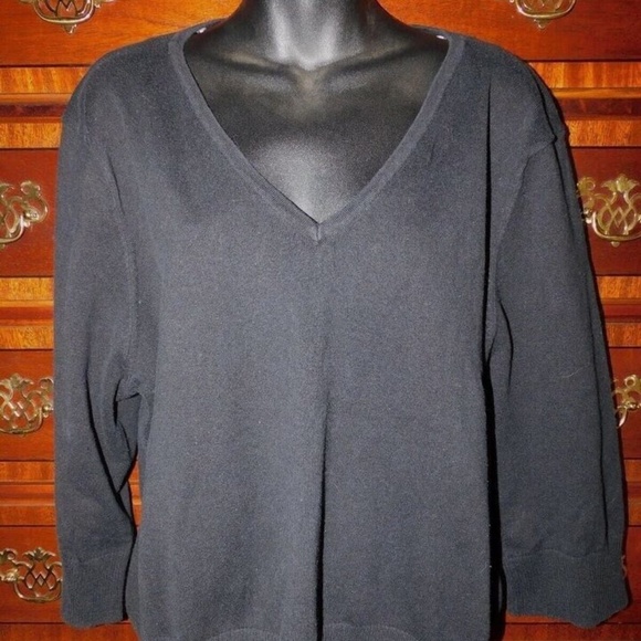 Black Long Sleeved Sweater 22/24 Ribbed Sleeves Hem V-Neck Faded Glory - Picture 5 of 7